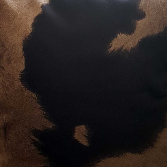 Throw Pillow with insert - Brown and Dark Brown Cow design- 18×18 - Picture 3 of 3